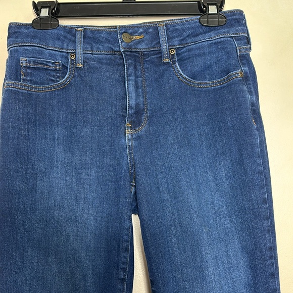 NYDJ | Not Your Mothers | Marilyn Straight Jeans | LiftXTuck Technology Size 6P - Picture 2 of 11